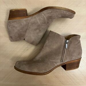 Lucky Brand Suede Low Barough Boots women’s  Size 8.5